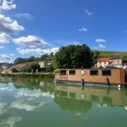 Promenade en House Boat solaire en Champagne (51)