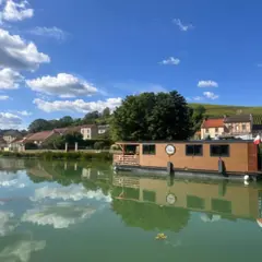Promenade en House Boat solaire en Champagne (51)