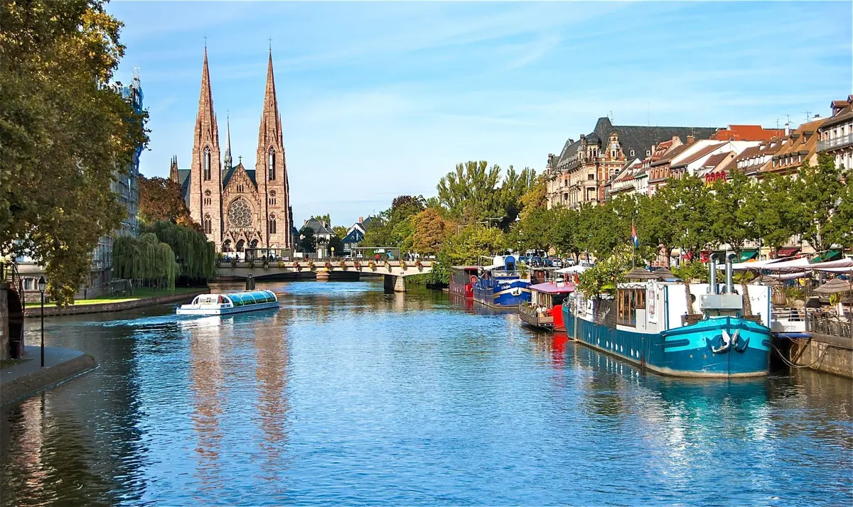 Quai des Bateliers