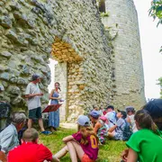 Quand l'histoire se raconte en chansons au Château de Ventadour