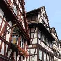 Les façades à colombages typiques du quartier de la petite France &copy; JDS