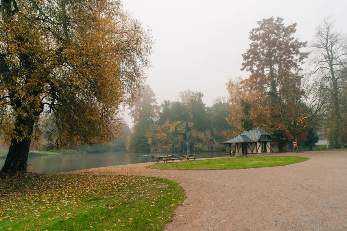 Le Parc de l'Orangerie &agrave; Strasbourg, sous les couleurs de l'automne