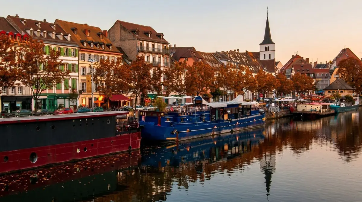 Quai des Bateliers - Strasbourg