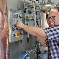 Jean-Charles Decarpentrie en plein brassage &copy; Mike Obri