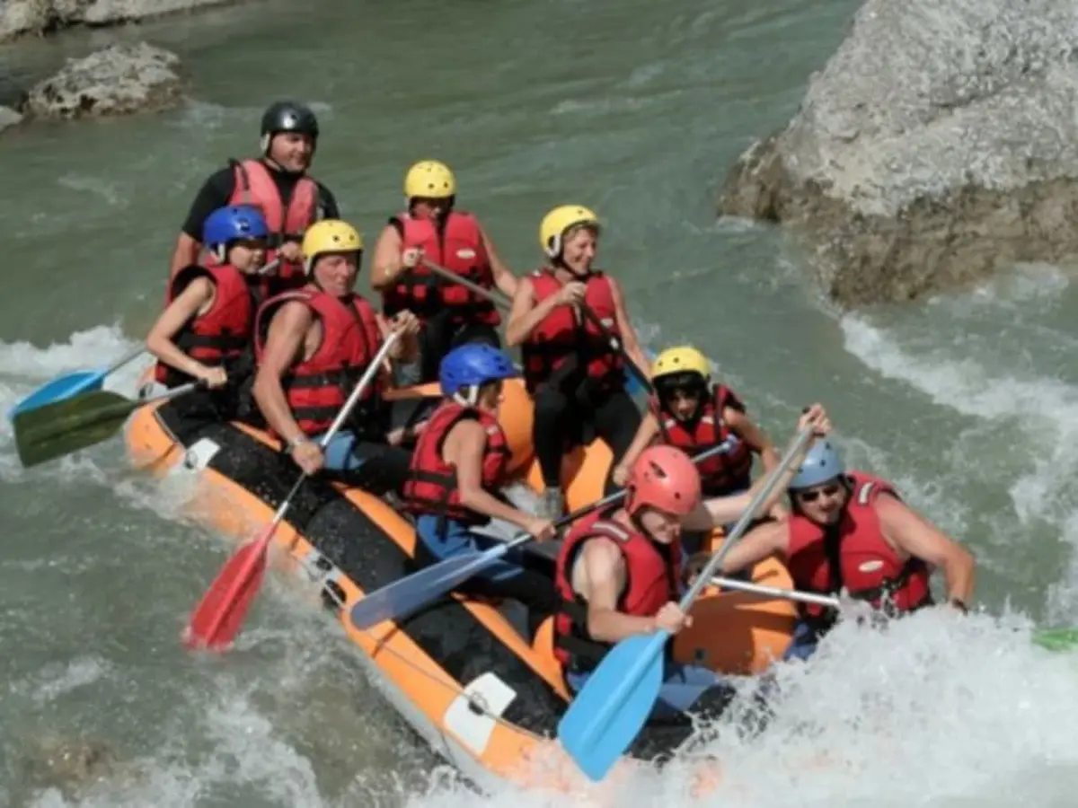 Rafting à Castellane : descente du Verdon (04)