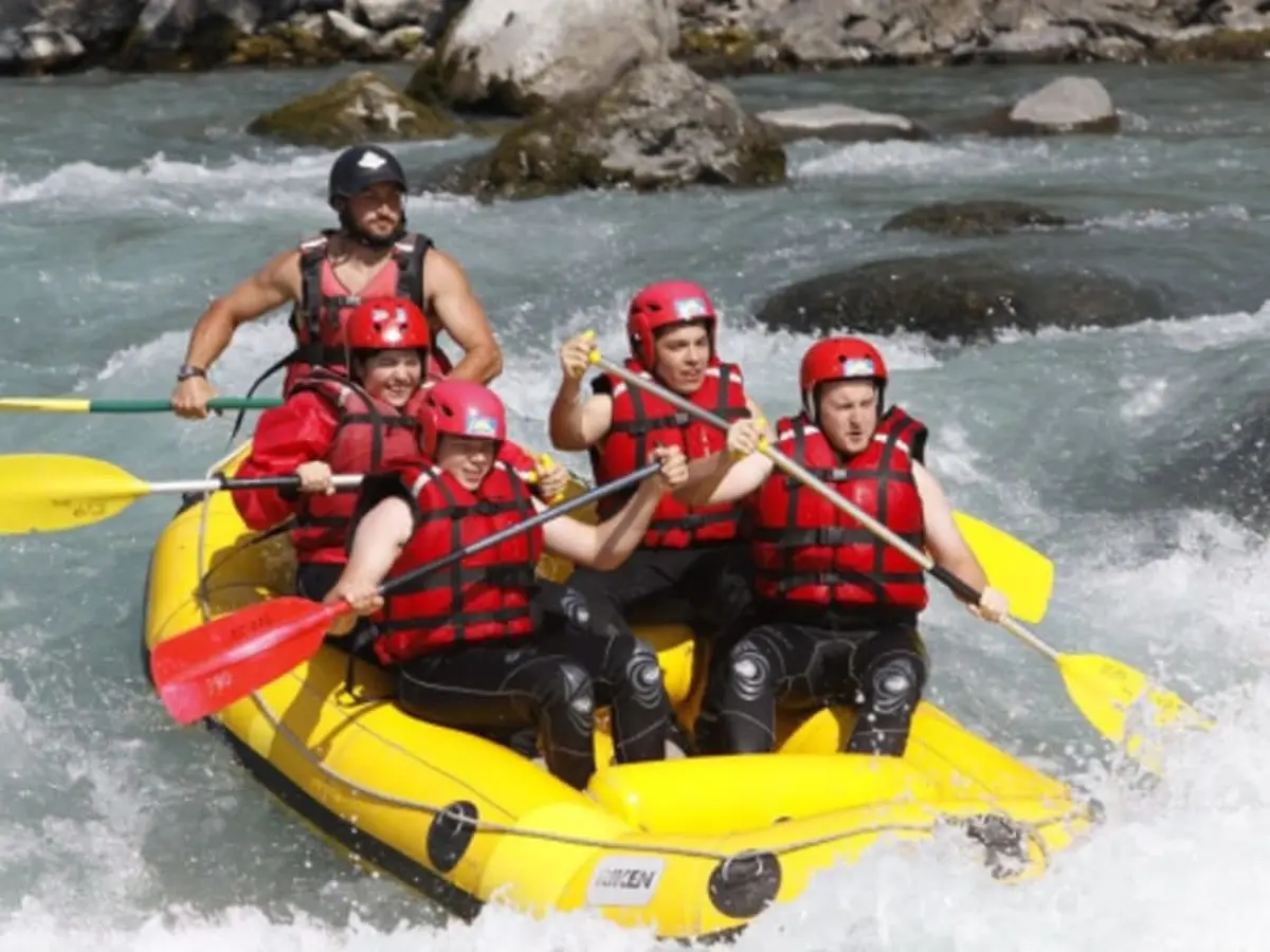 Rafting à Châteauroux-les-Alpes : descente de la Durance