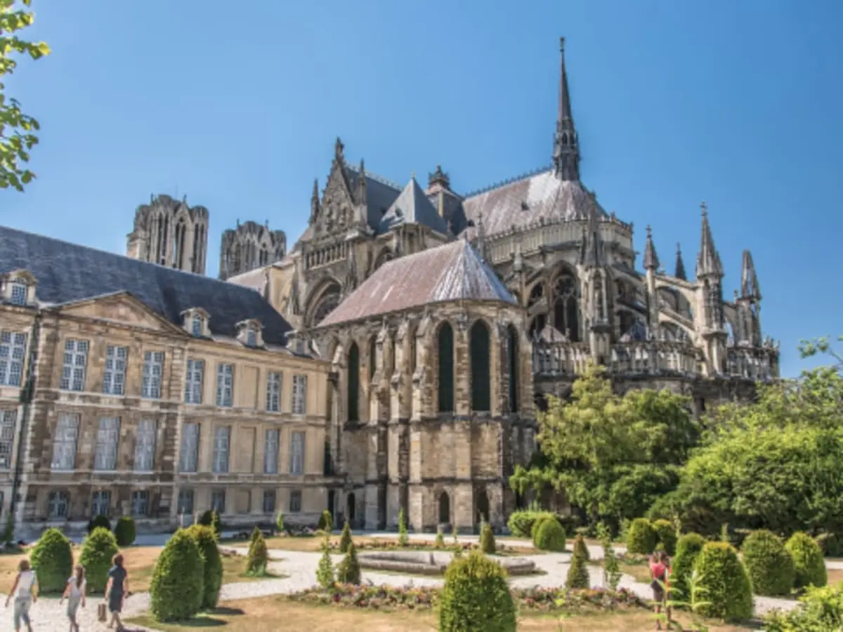 Rallye Urbain dans le centre de Reims