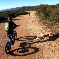 Randonnée à trottinette électrique tout-terrain près d'Uzès (30)