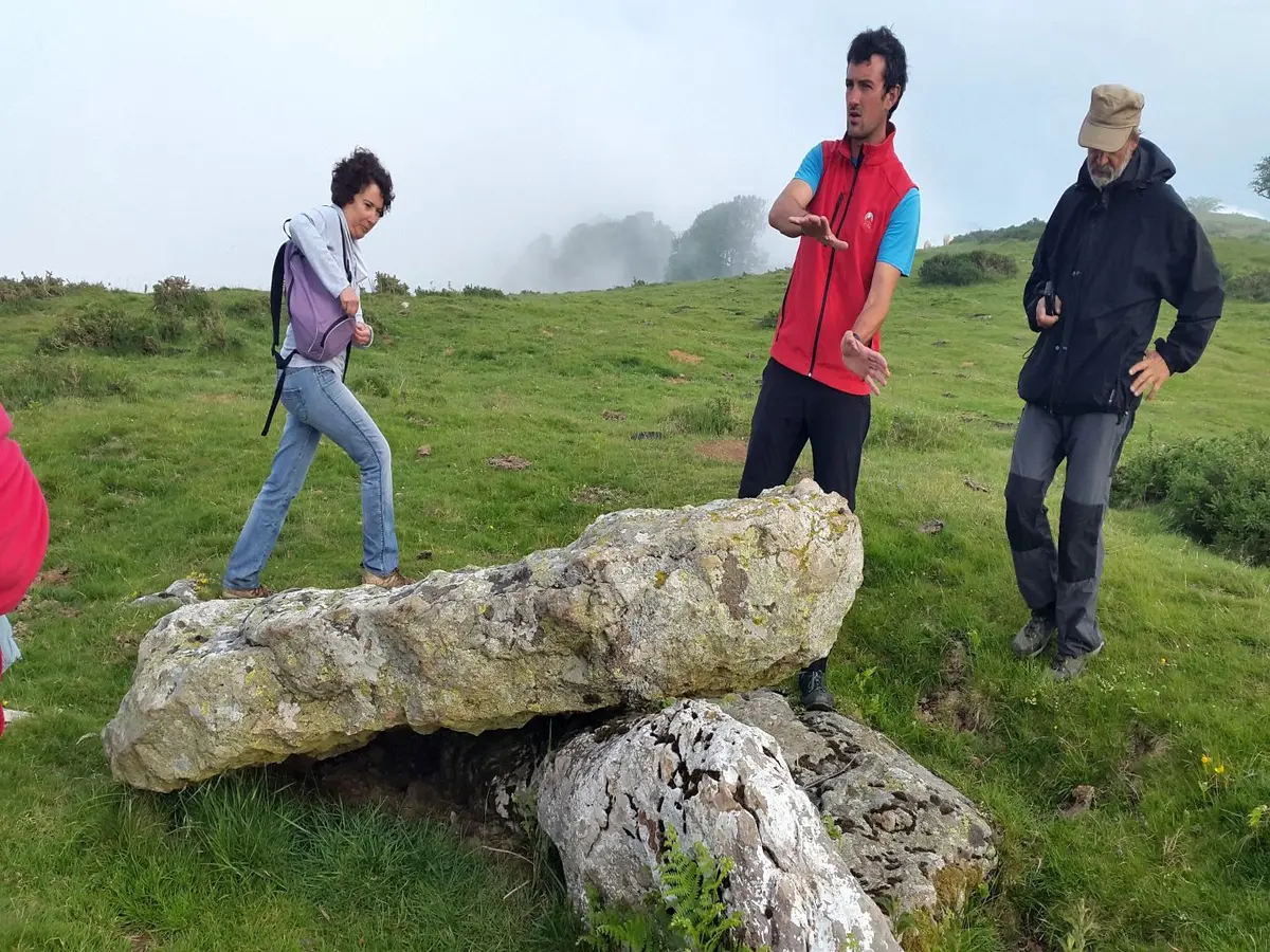 Randonnée acccompagnée Mendi Gaiak : rencontre avec Jean-Bernard, berger sur le mont Urkulu