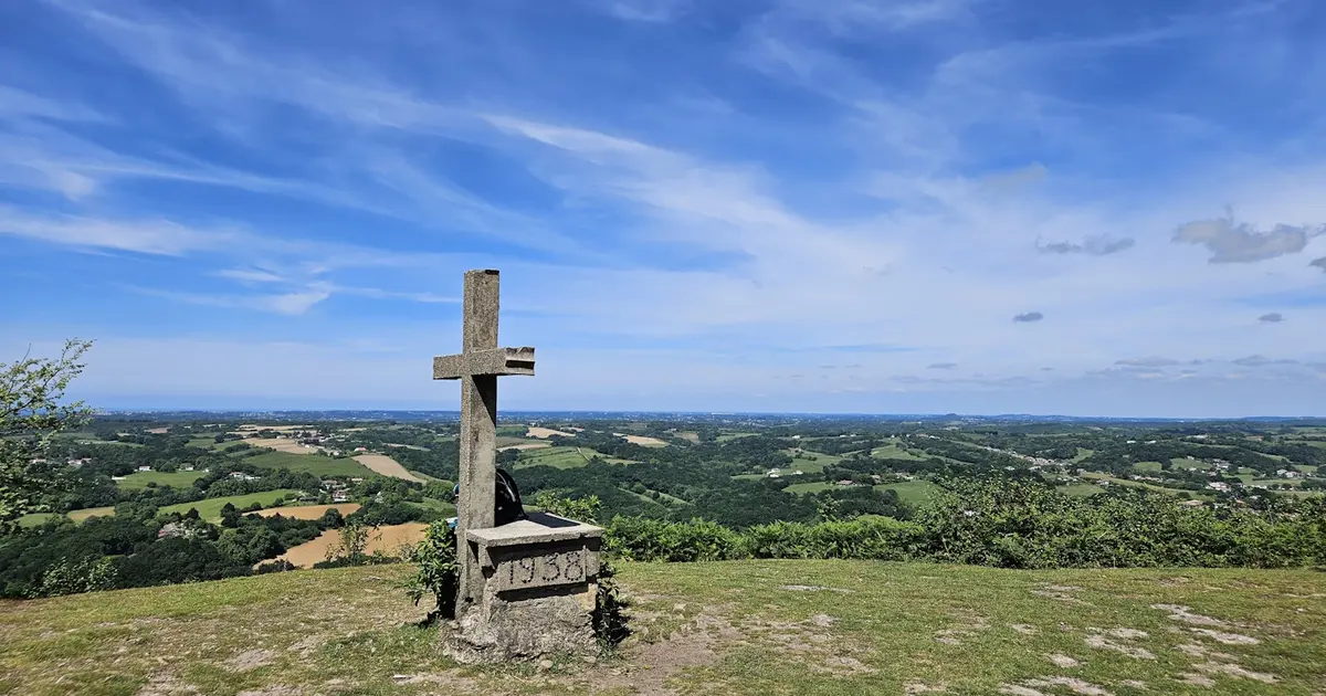Randonnée accompagnée en euskara Santa Barbara, un balcon sur l&rsquo;océan Saint-Pée-sur-Nivelle : dates, horaires, parcours
