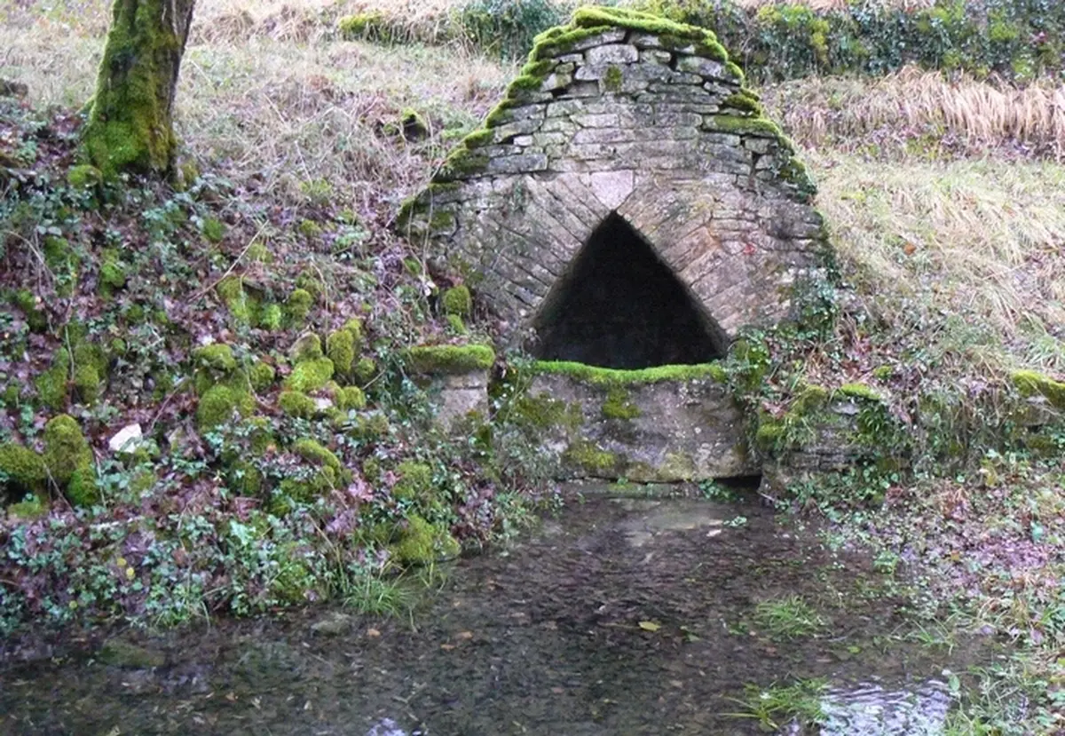 Randonnée des fours et des moulins sur le Causse de Martel