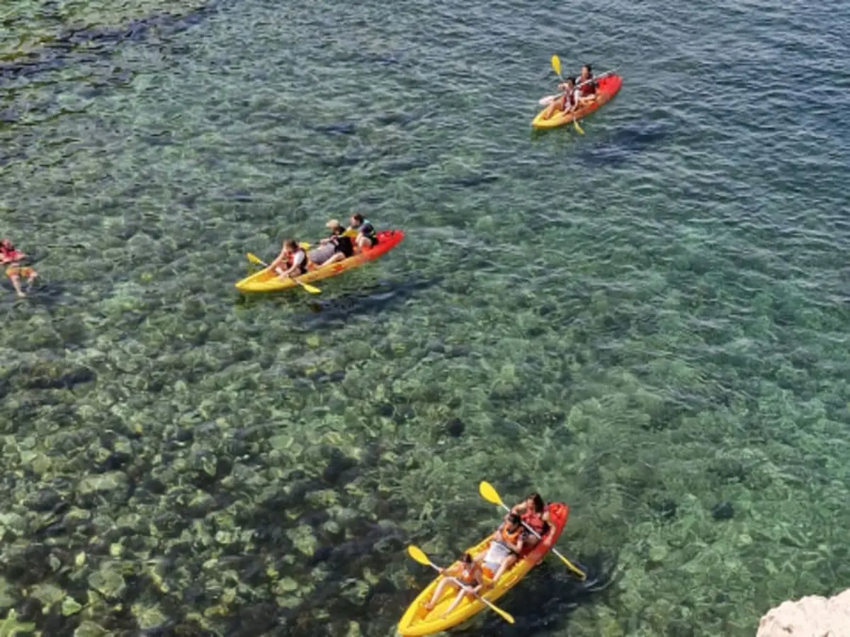 Randonnée guidée en kayak en demi-journée à Marseille (13)