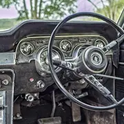 Rassemblement de véhicules anciens