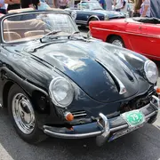 Rassemblement des voitures anciennes