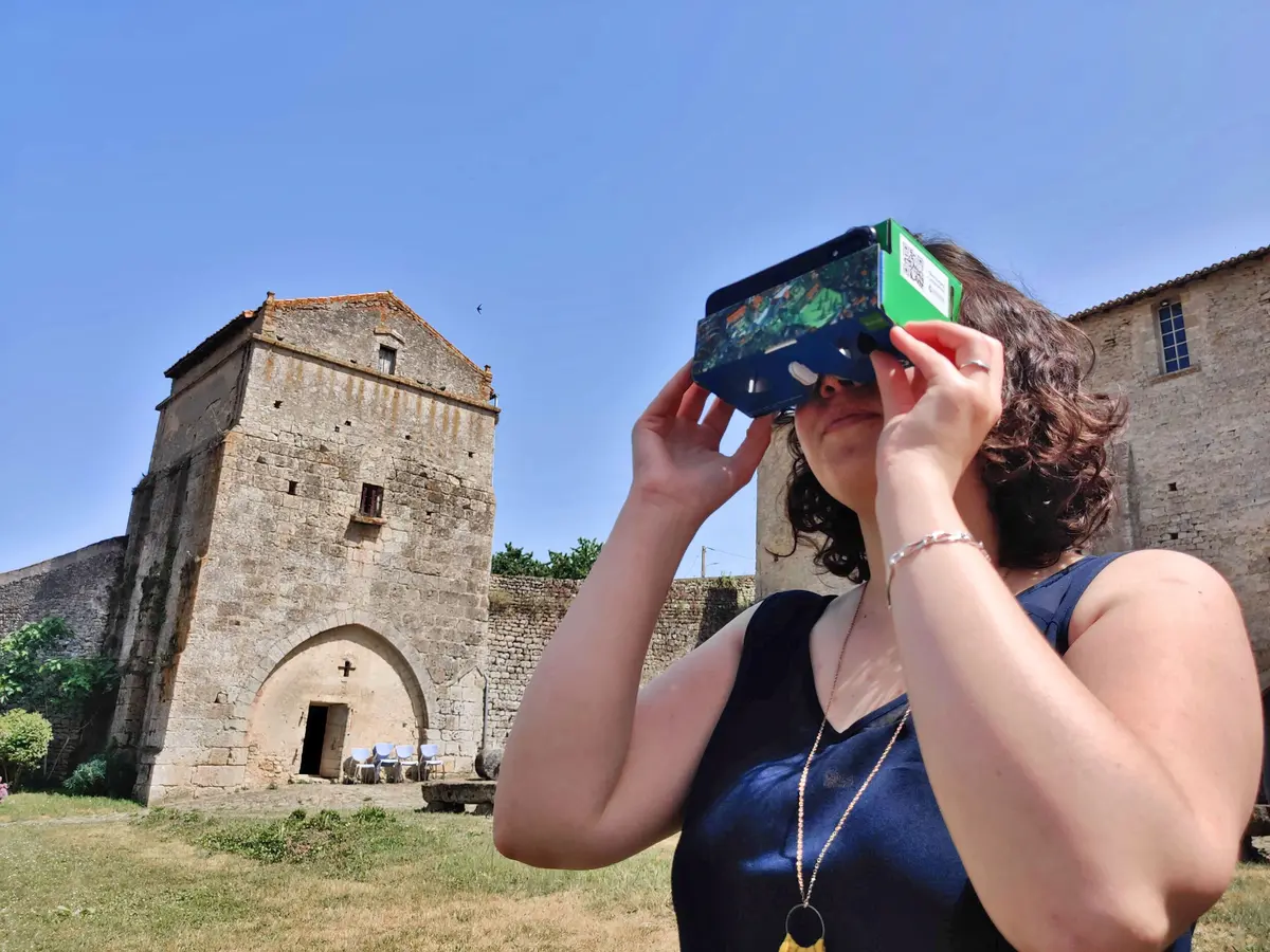 Réalité virtuelle à Airvault, dans le Cadre des Mercredis de l'Été en Airvaudais-Val du Thouet