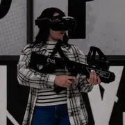 Réalité virtuelle en arène à EVA Clermont-Ferrand (63)