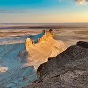 Récit De Voyage - La Traversée Du Désert De Mangystau à Vélo