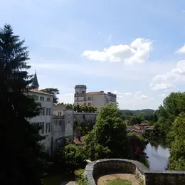 Reconstitution de l'attaque du château de Bourdeilles