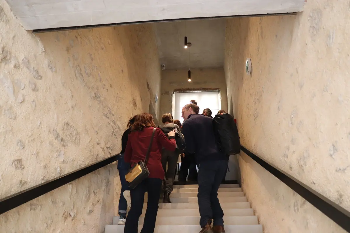 Rencontre à La Muse'Broc Avec Armelle Caron, Artiste