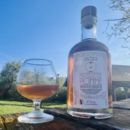 Rencontre avec l'Eau de là (liqueurs)