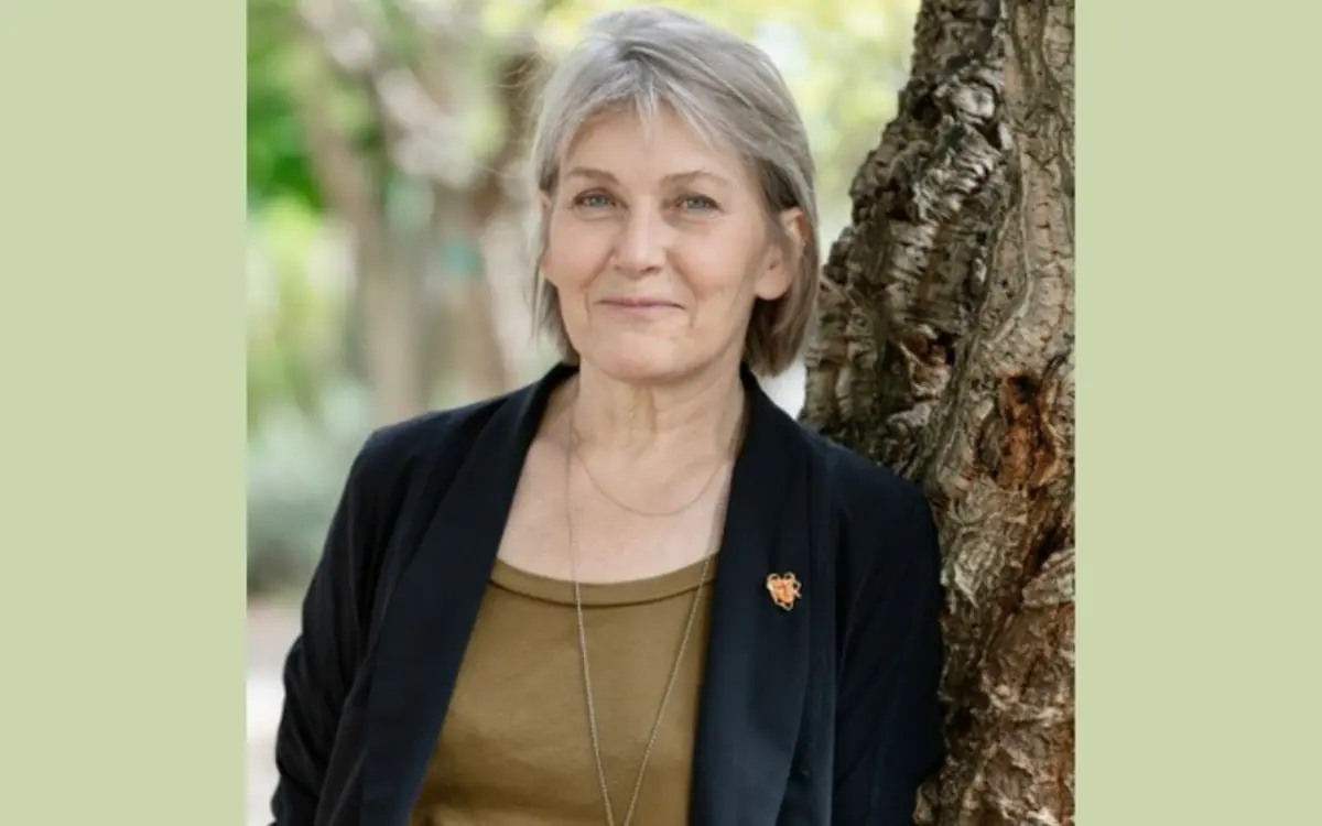 Rencontre avec l'écrivaine Ella Balaert