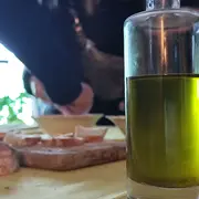 Rencontre avec une oléicultrice au Domaine Plan de Fossan