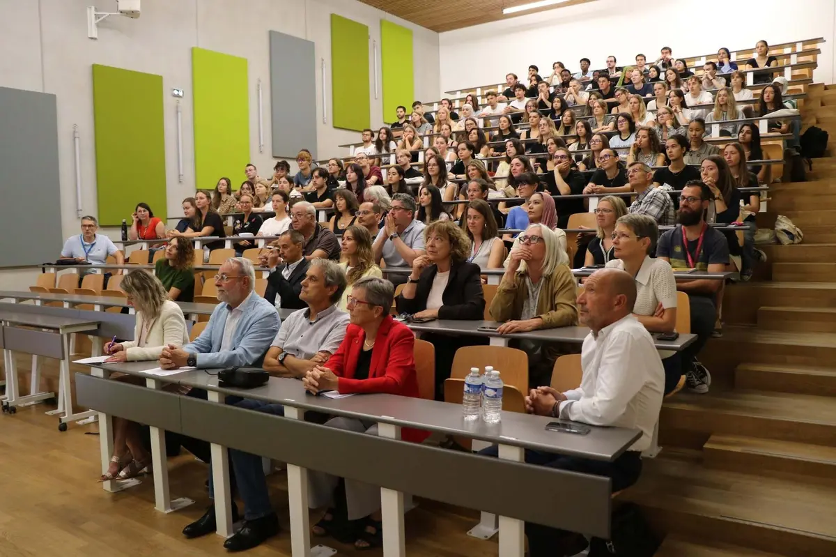 Rentrée à l'ENSCMu de Mulhouse : 99 nouveaux élèves ingénieurs accueillis en chimie