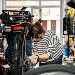 Réparation de vélos musculaires