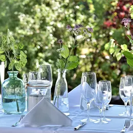 Repas au plan d'eau