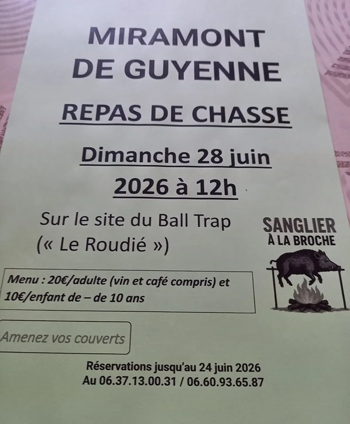 Repas de chasse : sanglier à la broche
