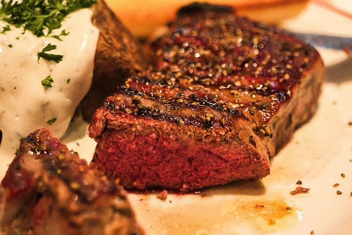 Repas : entrecôte-frites