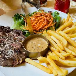 Repas entrecôte/frites aux Farges