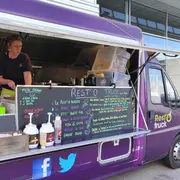 Foir’Expo: On se lèche les babines au Food Truck Park!
