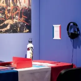 Résurgence X : visites ludiques  Les petits détectives de la République  de l'exposition