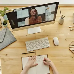 Réussissez votre reconversion professionnelle grâce aux formations en ligne
