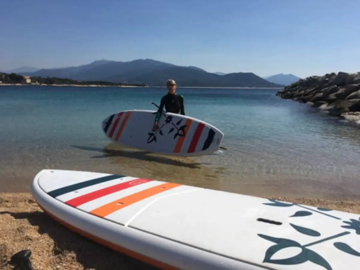 Réveil musculaire en paddle à Abbartello en Corse
