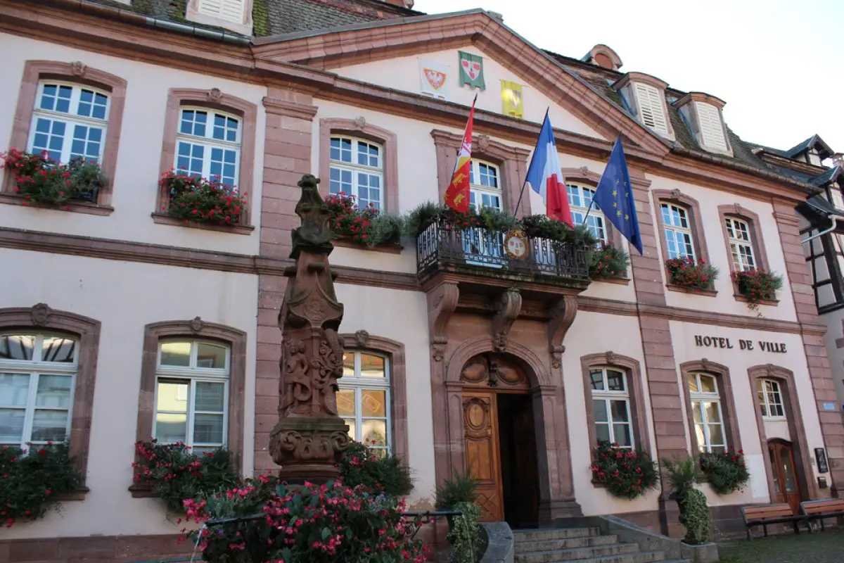 L'Hôtel de ville