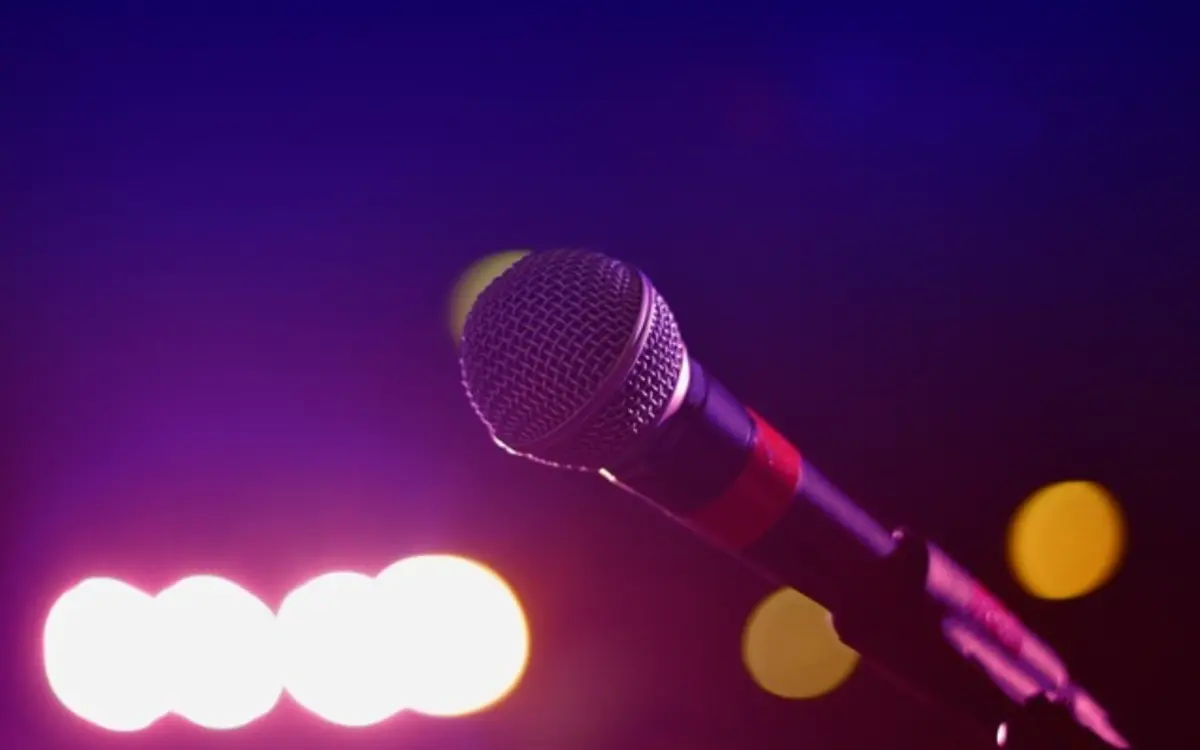 Rire d'été : soirée stand up