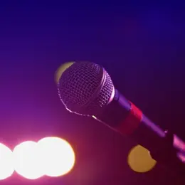 Rire d'été : soirée stand up