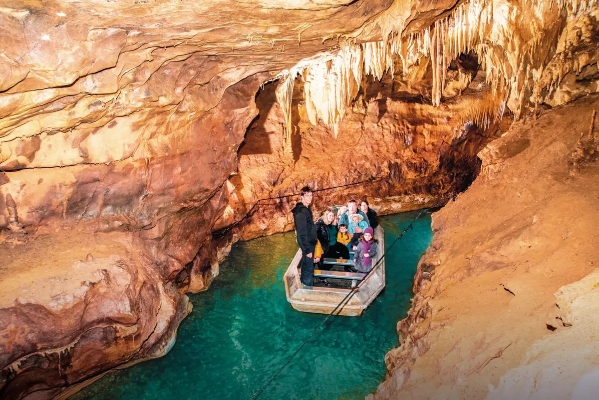 Rivière souterraine de Labouïche