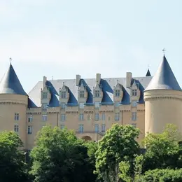 Rochechouart-express : 1000 d’histoire du château en 20 minutes !