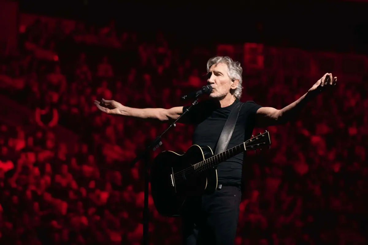 Roger Waters Presents Legacy