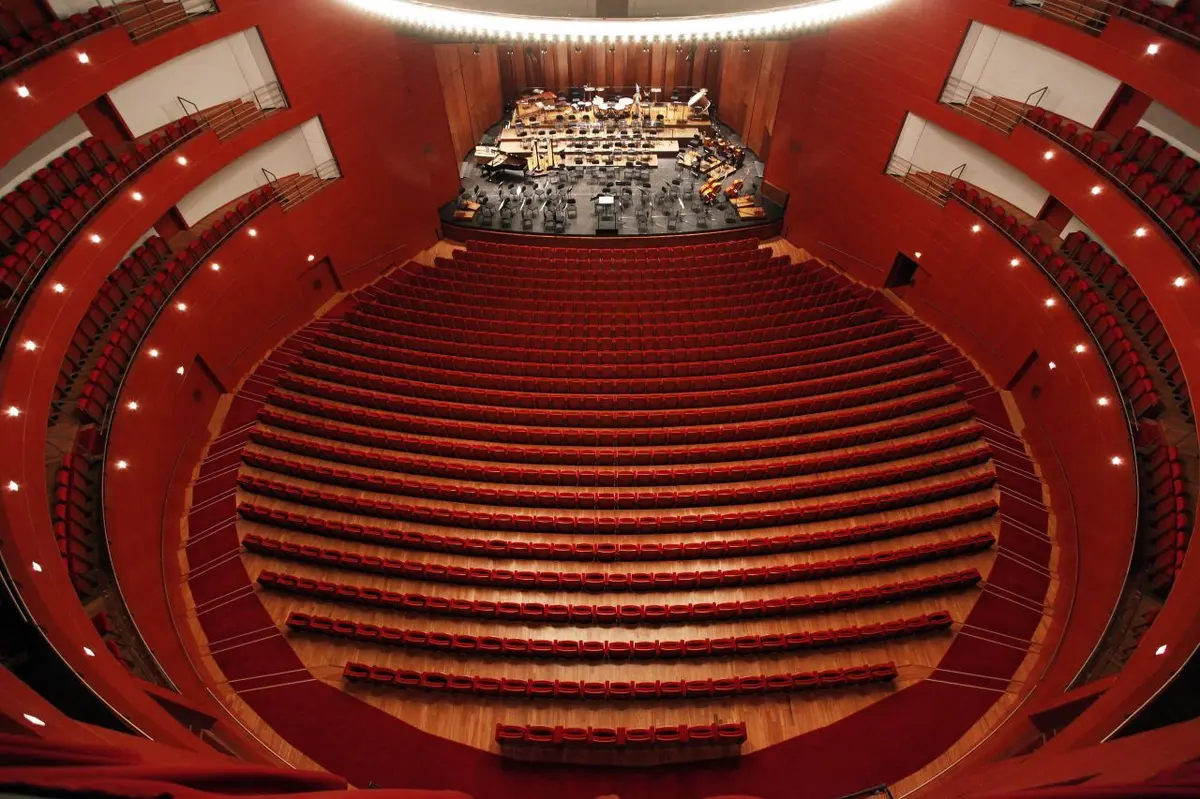 Le Grand Théâtre accueillera, comme de nombreux autres, la saison 26-27 des Théâtres d'Aix-en-Provence. 