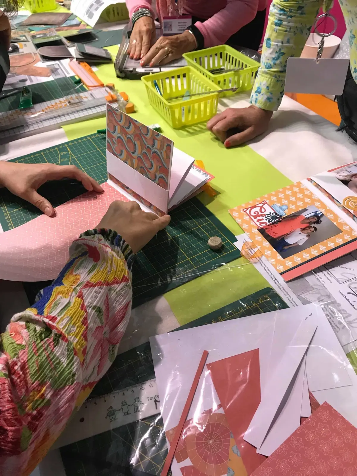 Couture, broderie, scrapbooking, mode... Il y en &agrave; pour tous les go&ucirc;ts ! 