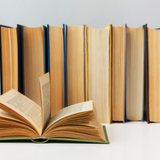 Salon des écrivains à la médiathèque