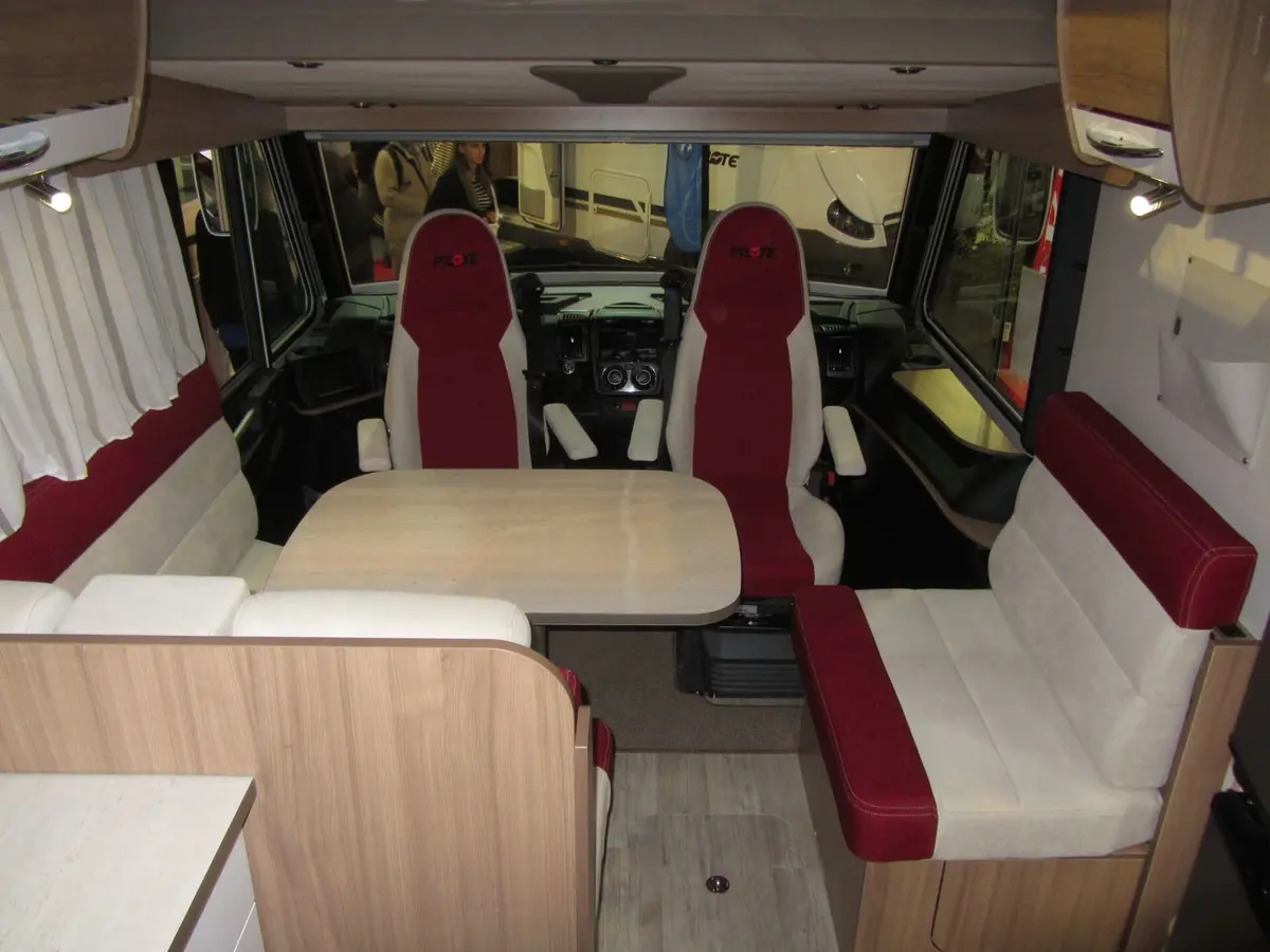 Salon du camping-car, van et du fourgon aménagé