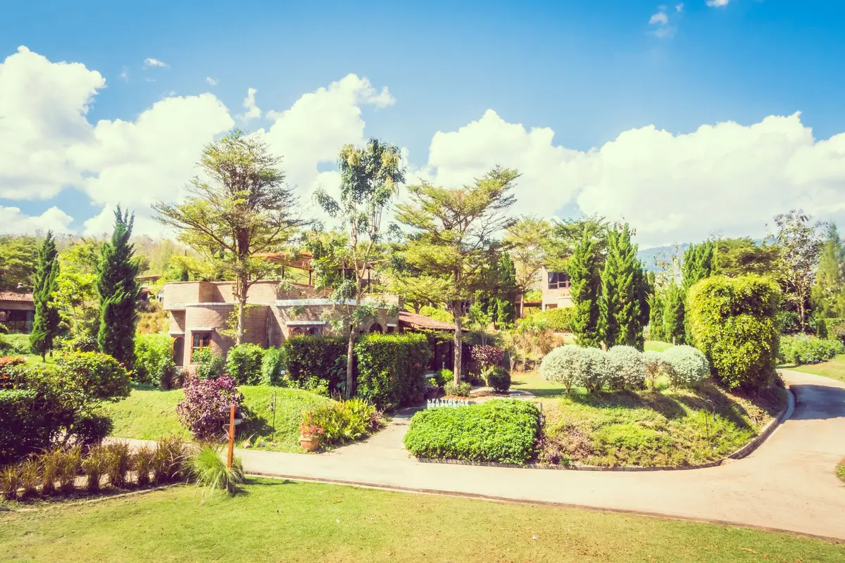 Du 13 au 15 mars 2026, le Parc Expo de Mulhouse accueille une nouvelle édition du salon Extérieurs & Jardin, en tandem avec Ma Planète Bio.