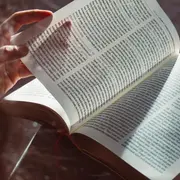 Sandra Bassano dédicace son nouveau roman