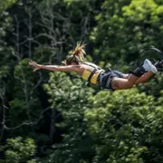 Saut à l'élastique depuis le Viaduc d'Alzon (30)