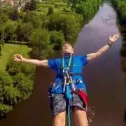 Saut à l'élastique depuis le Viaduc de Le Blanc (36)